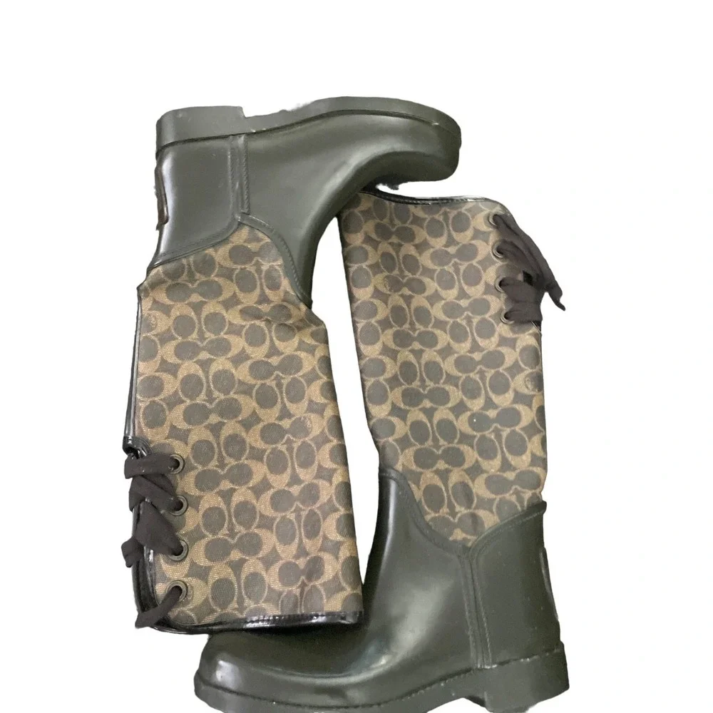 Coach Signature C Logo Rubber Rain Boots Olive Green Lace Up Side Women7